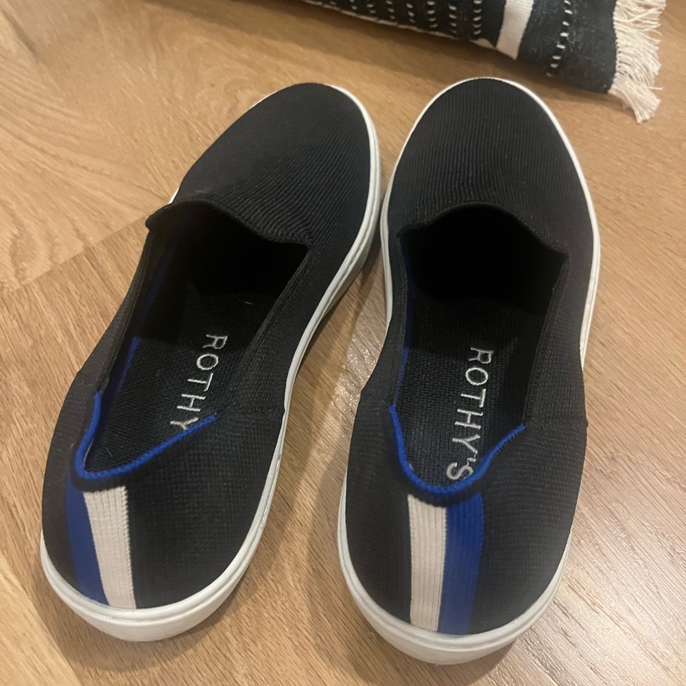 Rothy’s Black Slip on sneakers